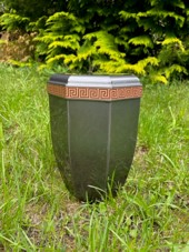 Urnes en cuivre grise