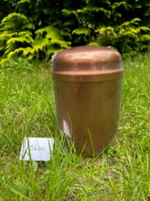 Urne alu couleur rouille
